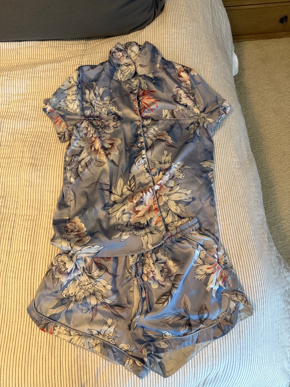 Floral Satin Short Pajama Set - Gray